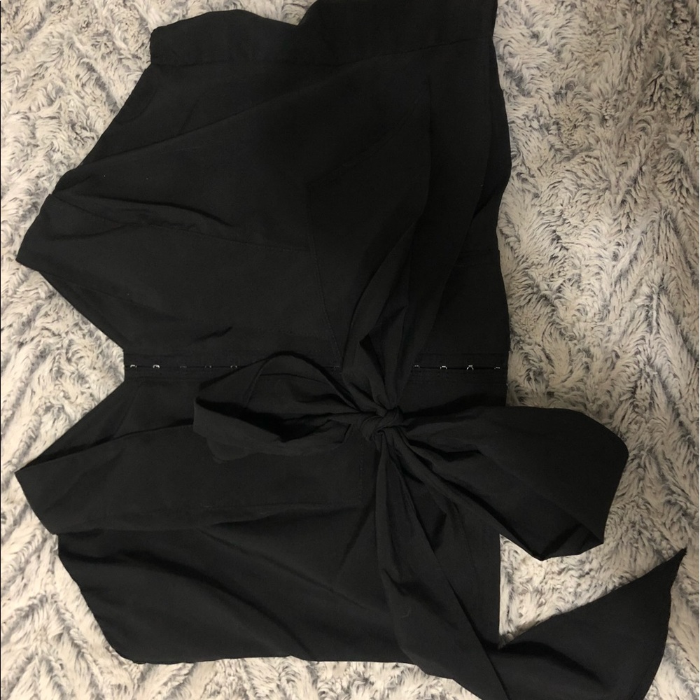 Black strapless crop top